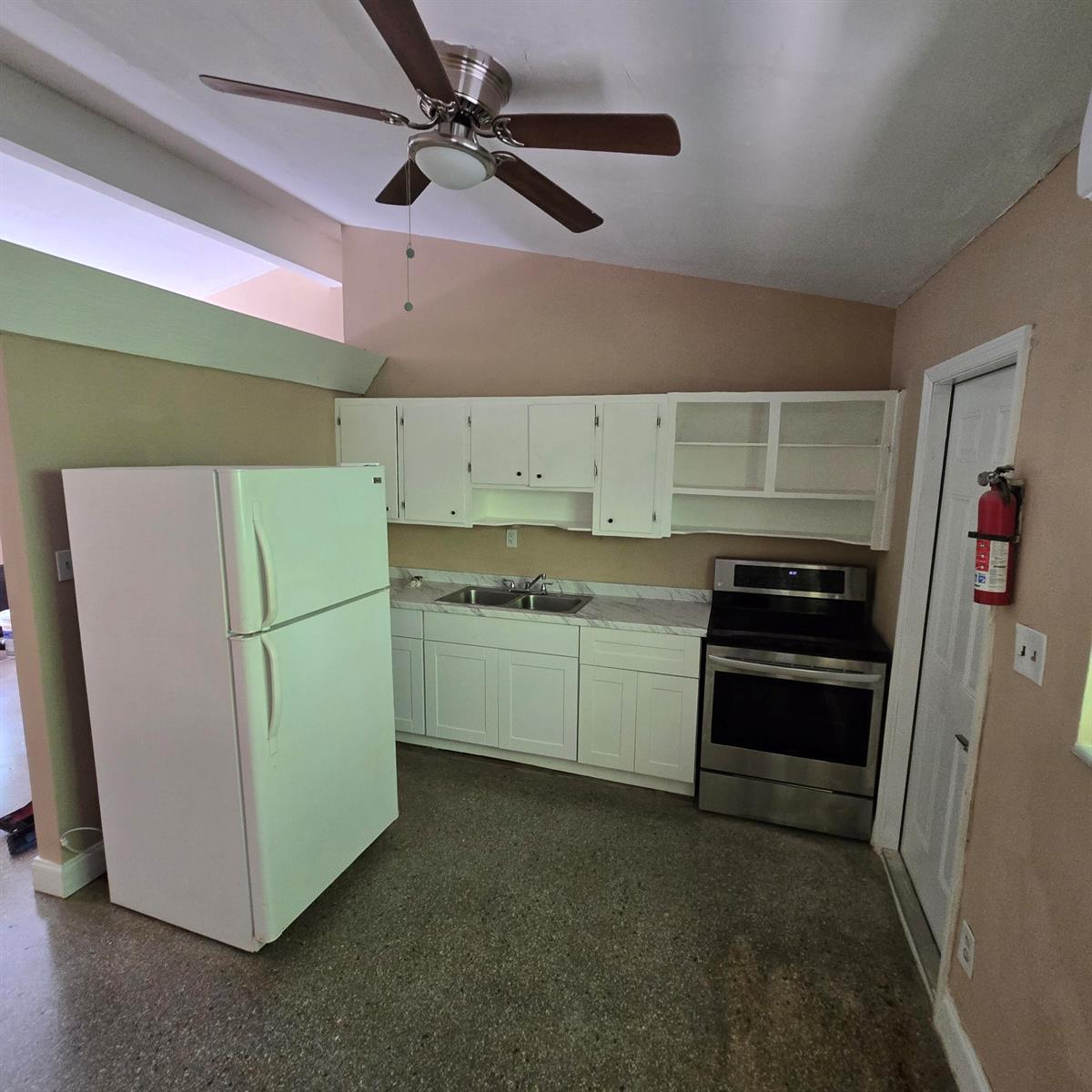 830 SW 14th Street # 2, Pompano Beach FL 33060 photo 3