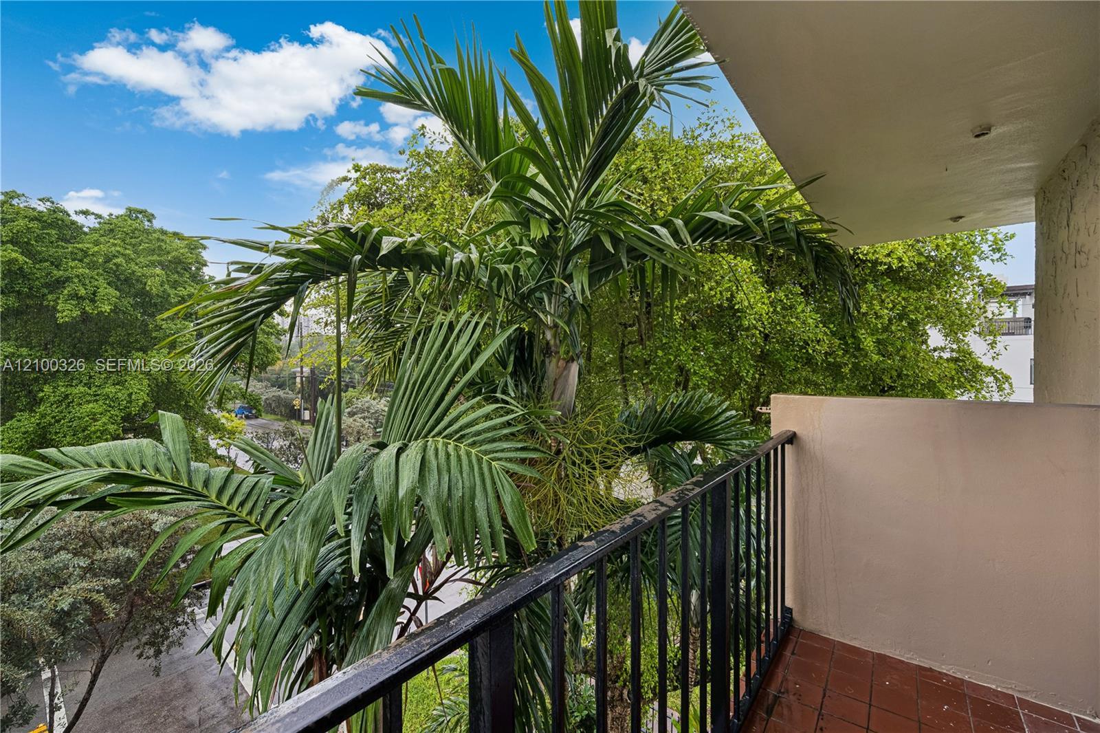 110 Salamanca Ave # 402, Coral Gables FL 33134 photo 2