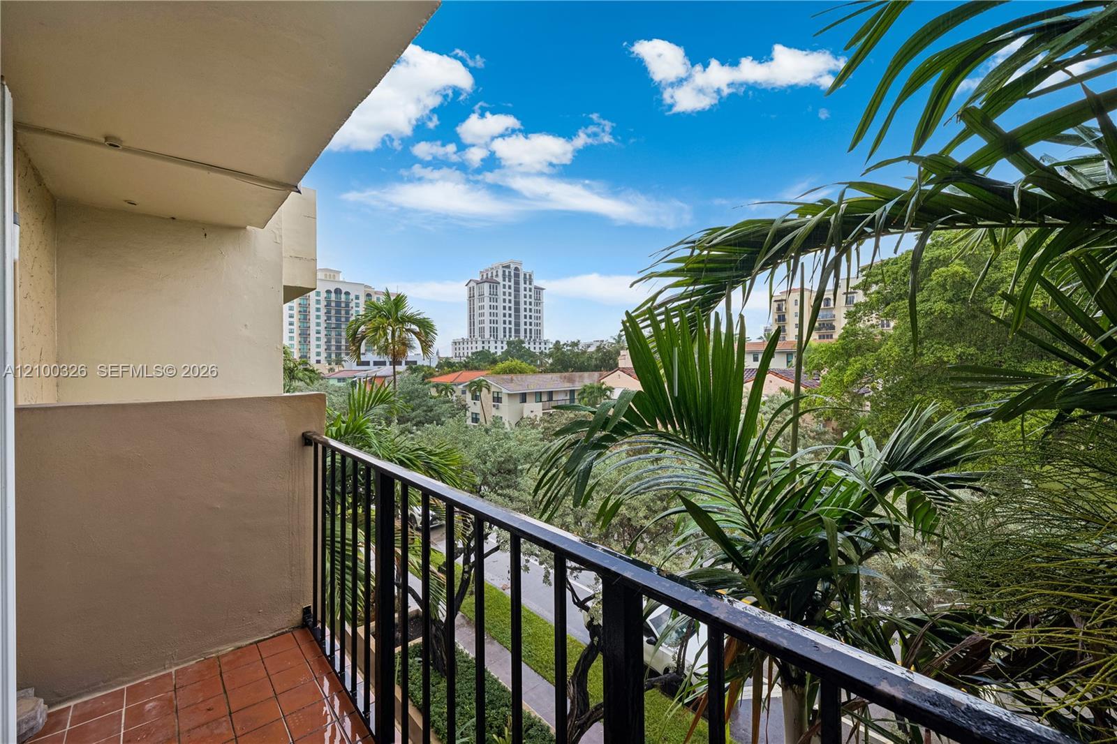 110 Salamanca Ave # 402, Coral Gables FL 33134