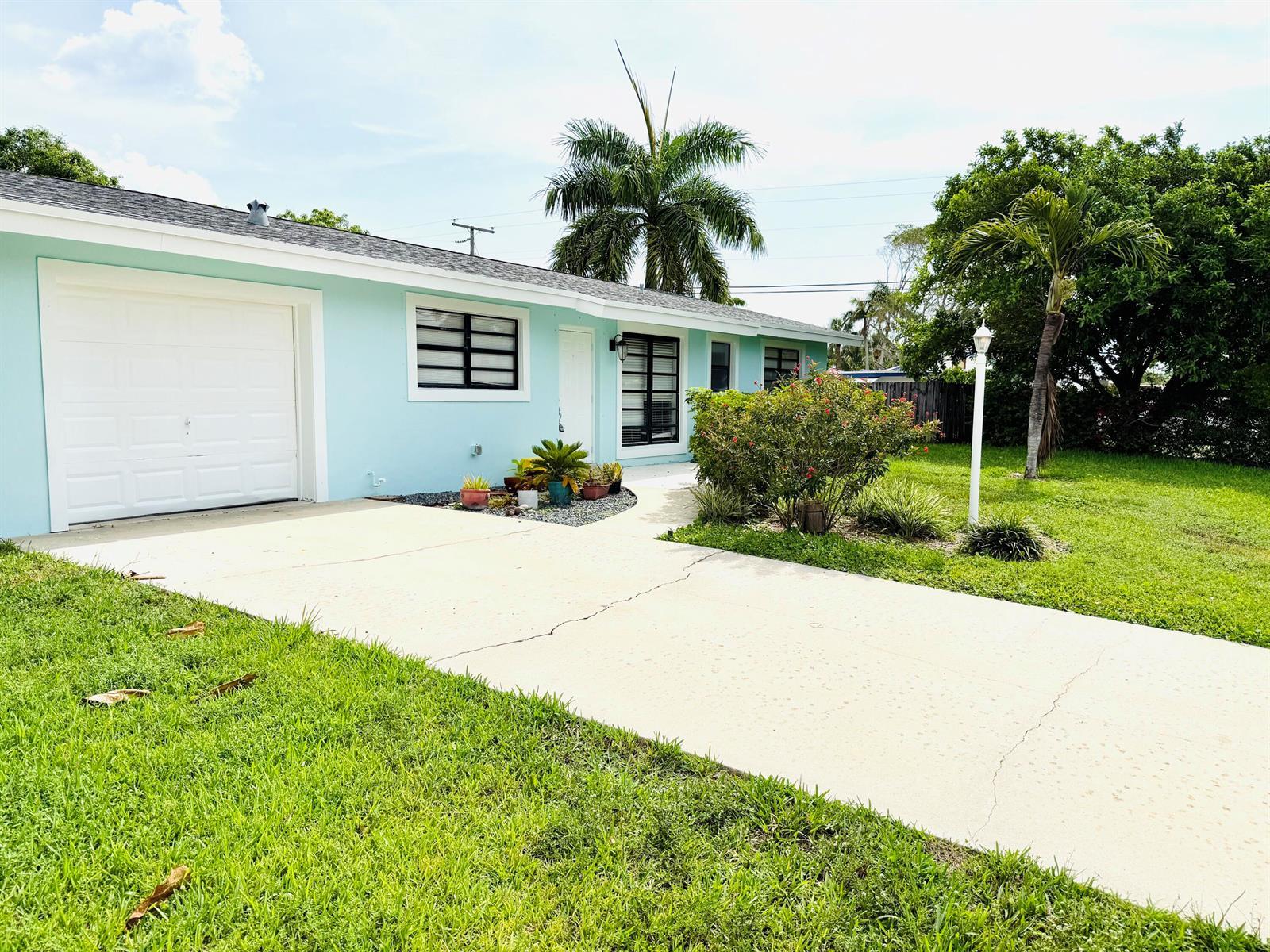 477 NE 35TH Street, Boca Raton FL 33431 photo 2