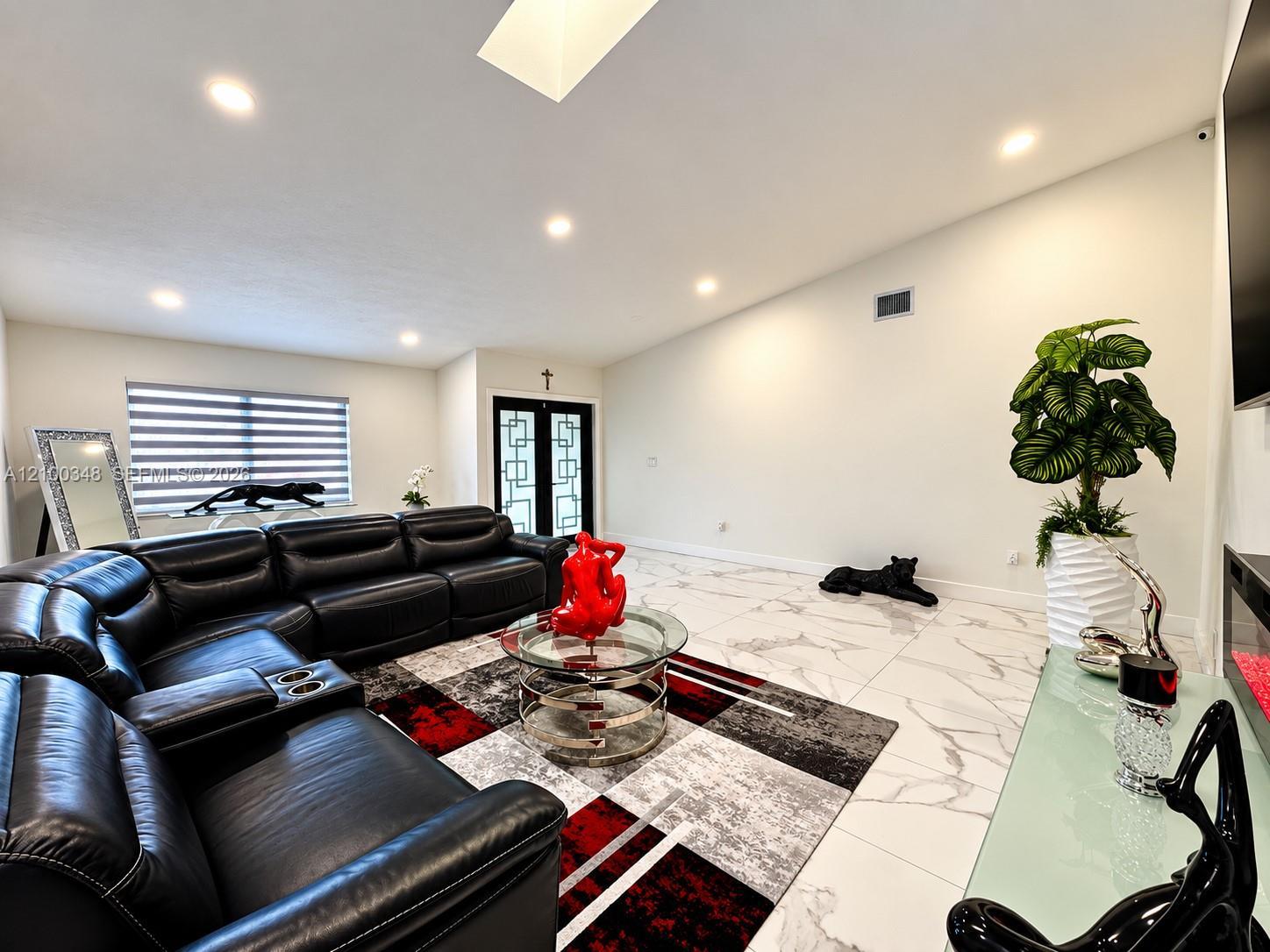 5700 SW 148th Pl, Miami FL 33193 photo 5