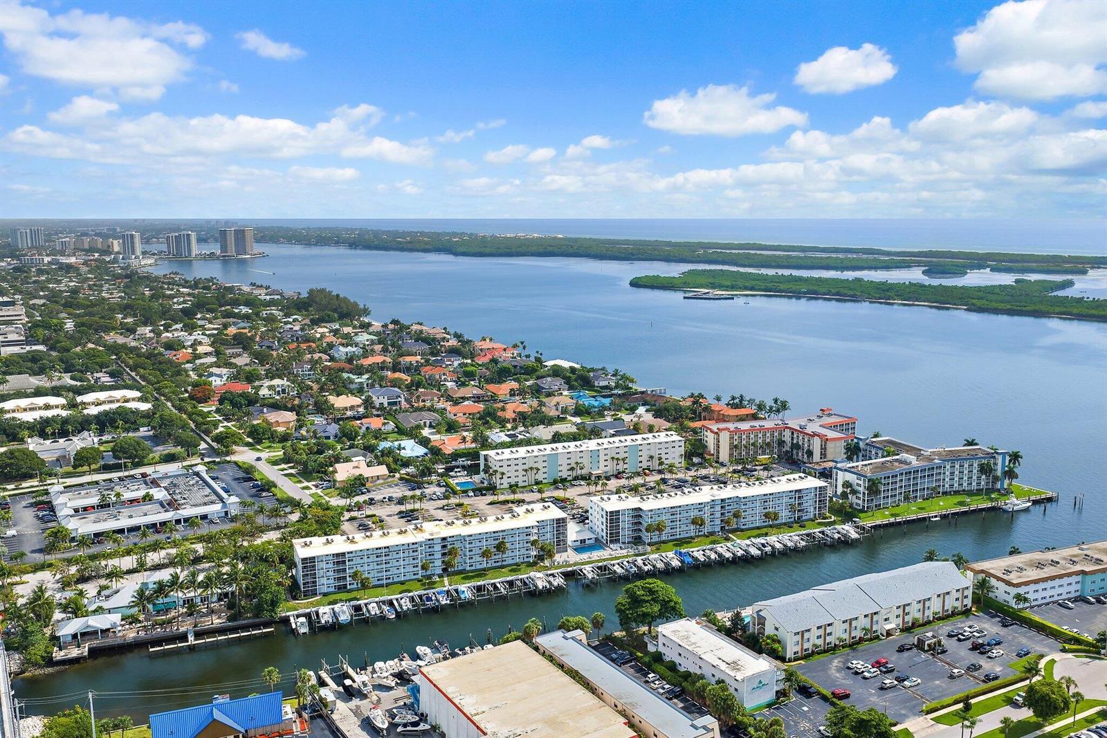 100 PARADISE HARBOUR Boulevard # 202, North Palm Beach FL 33408 photo 5