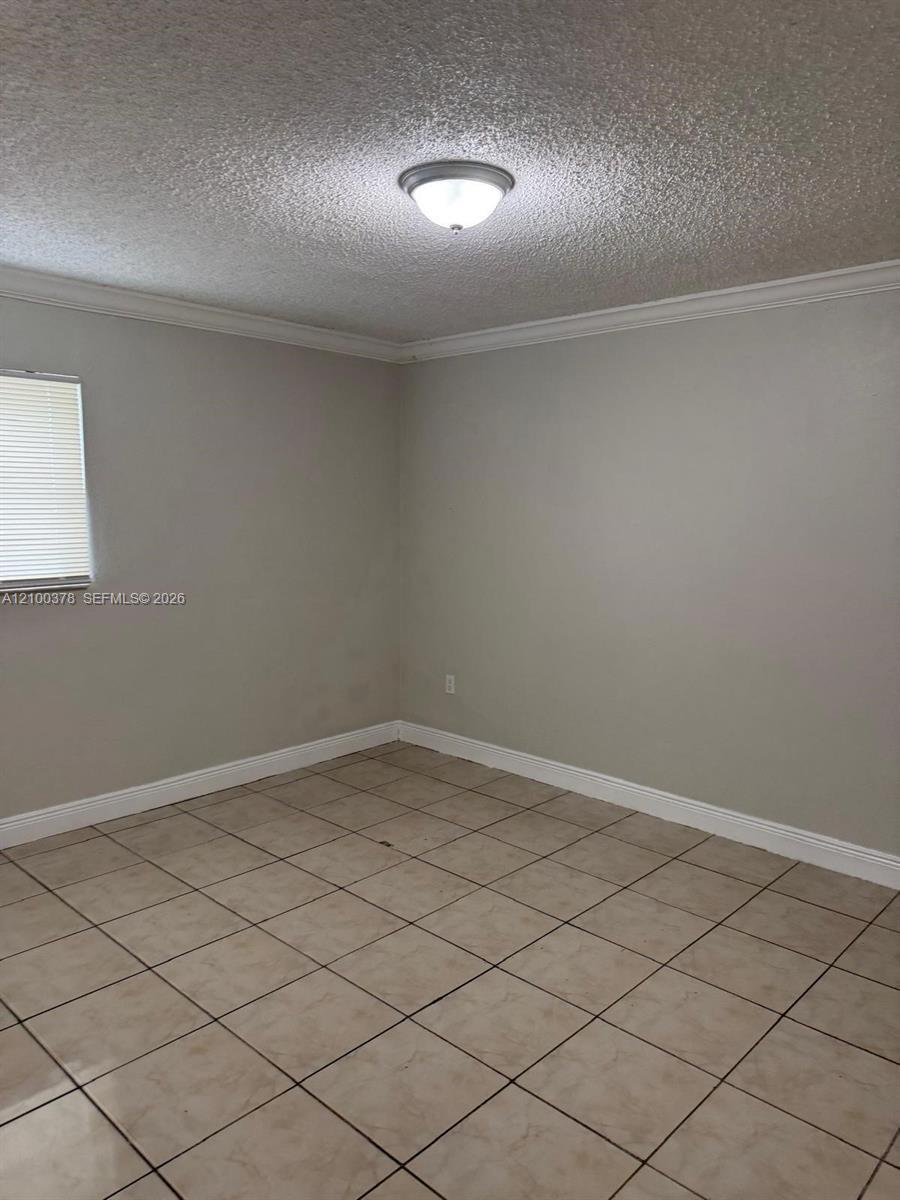 16118 NE 21st Ave # 1, North Miami Beach FL 33162 photo 3