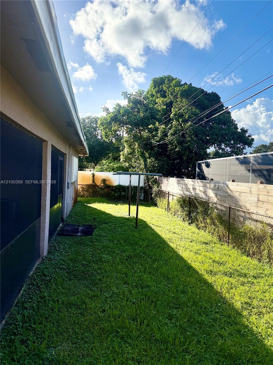 3851 SW 11th St, Fort Lauderdale FL 33312 photo 3