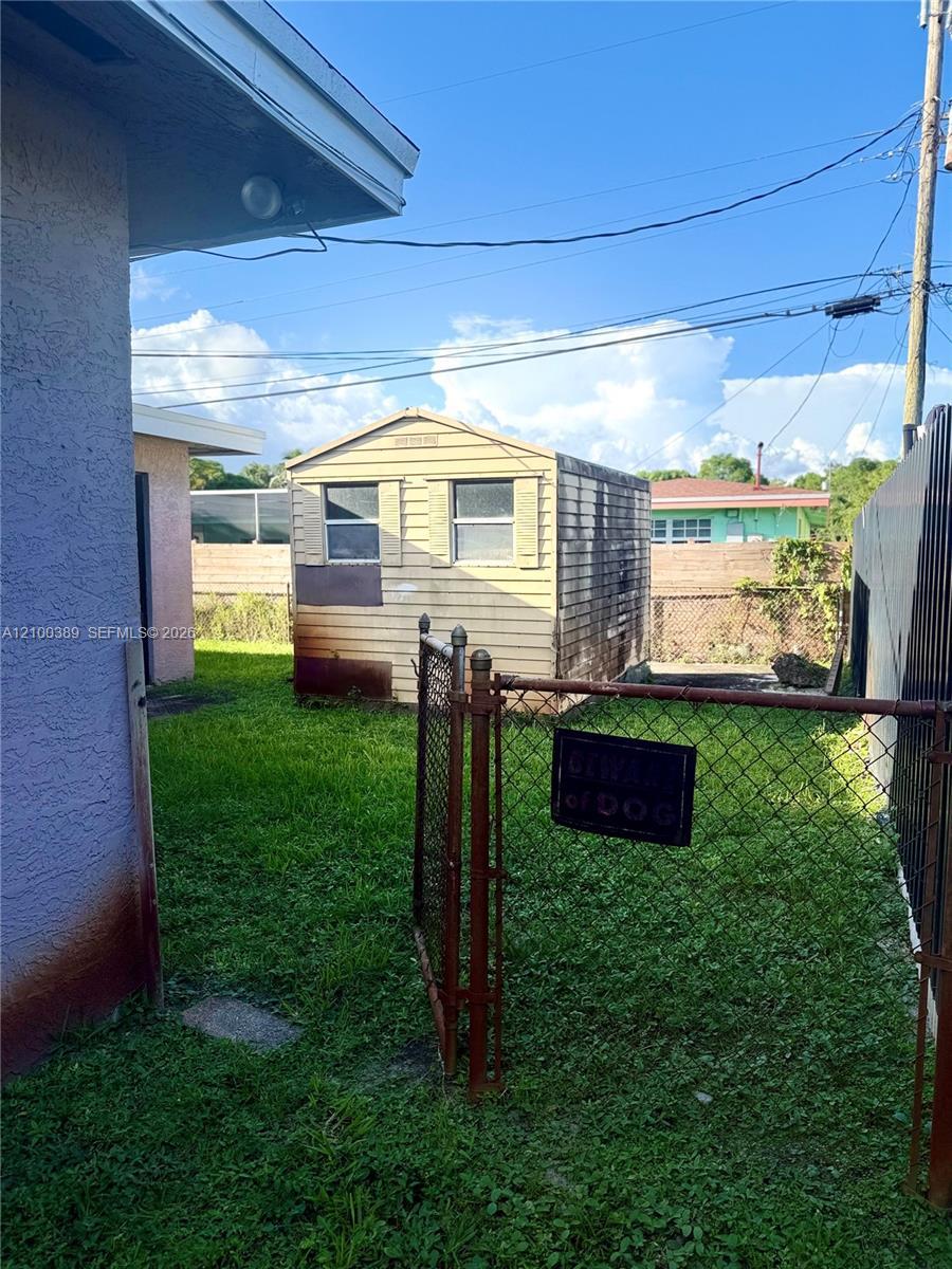 3851 SW 11th St, Fort Lauderdale FL 33312 photo 4