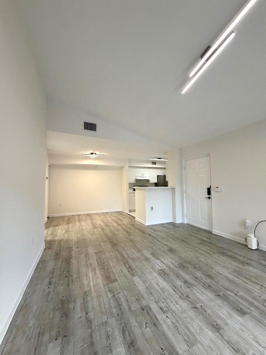 4852 N STATE ROAD 7 # 207, Coconut Creek FL 33073 photo 3