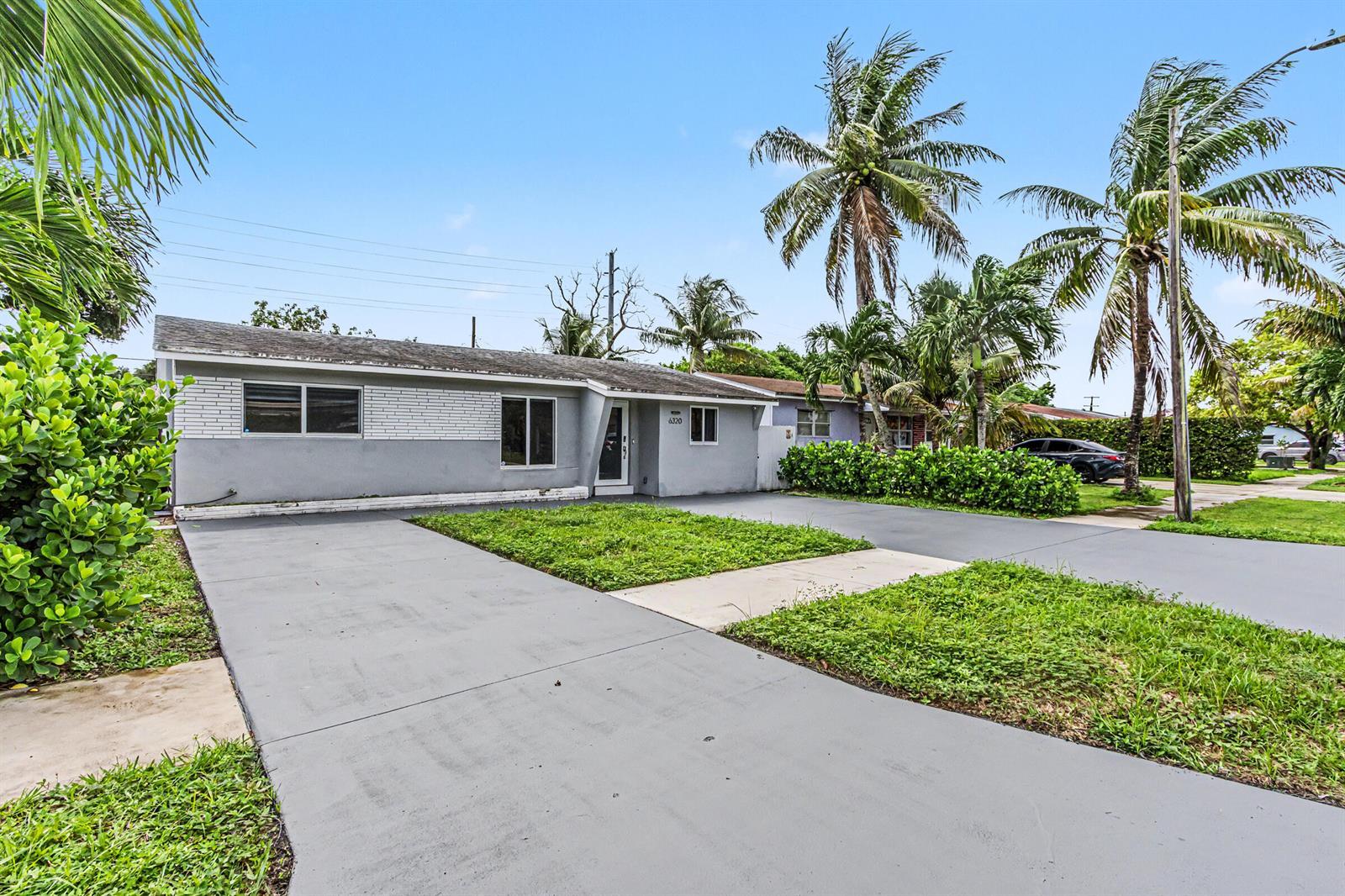 6320 ADAMS Street, Hollywood FL 33023