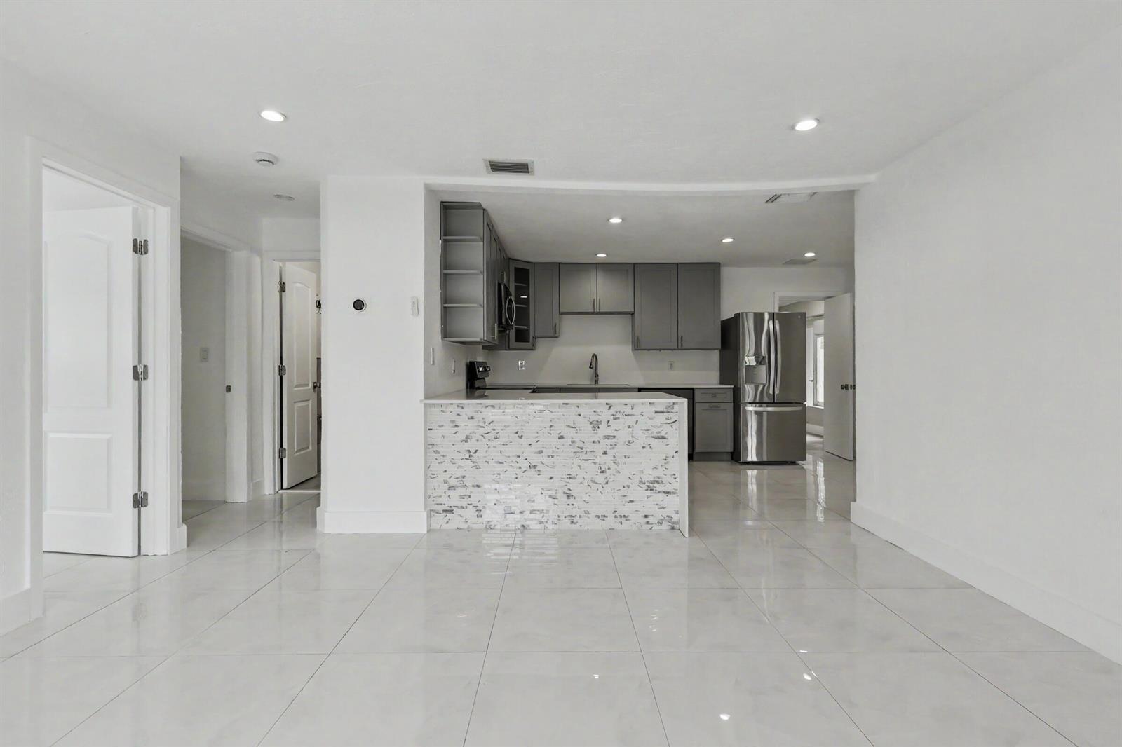6320 ADAMS Street, Hollywood FL 33023 photo 5