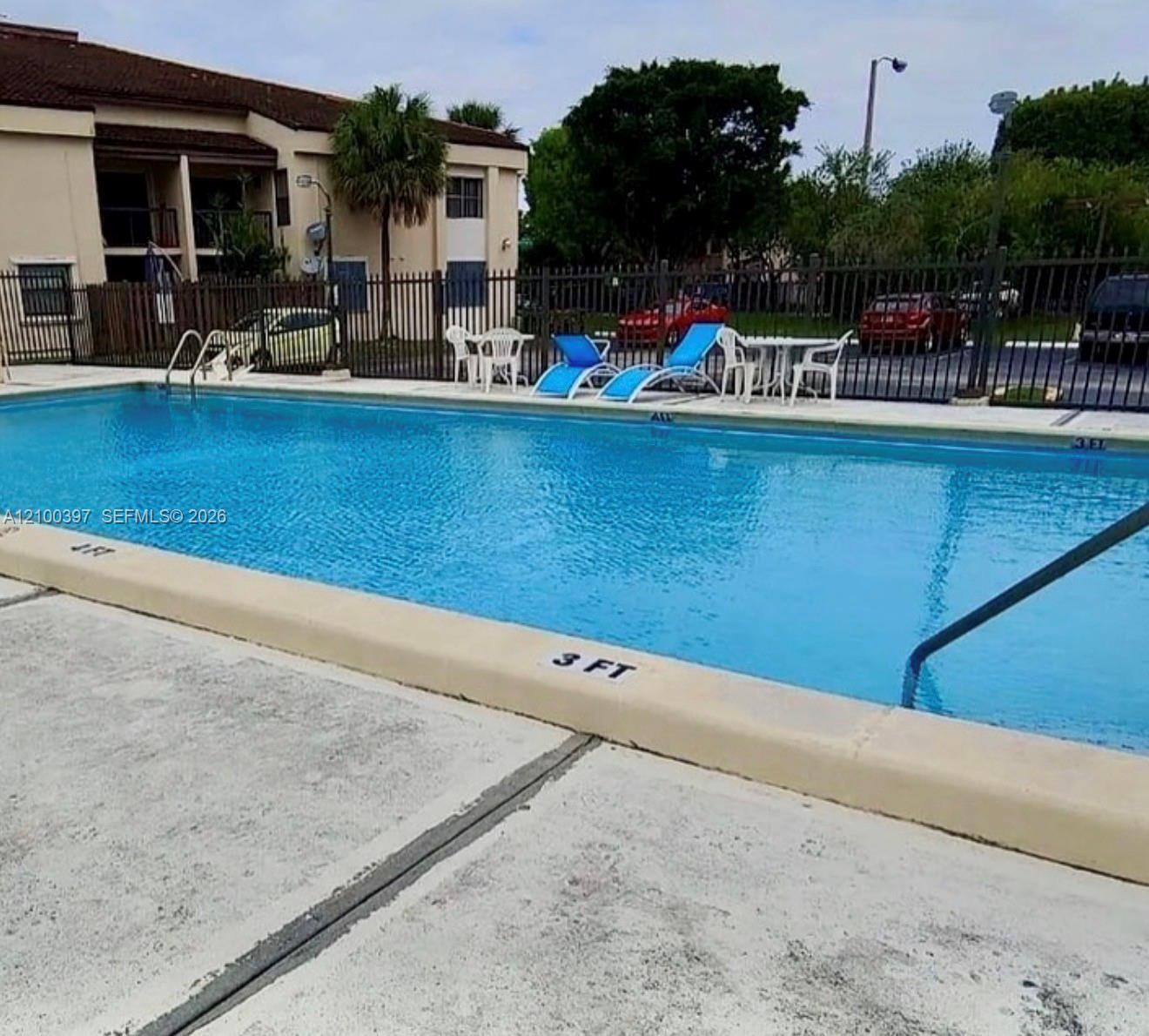690 W Park Dr # 2, Miami FL 33172 photo 5