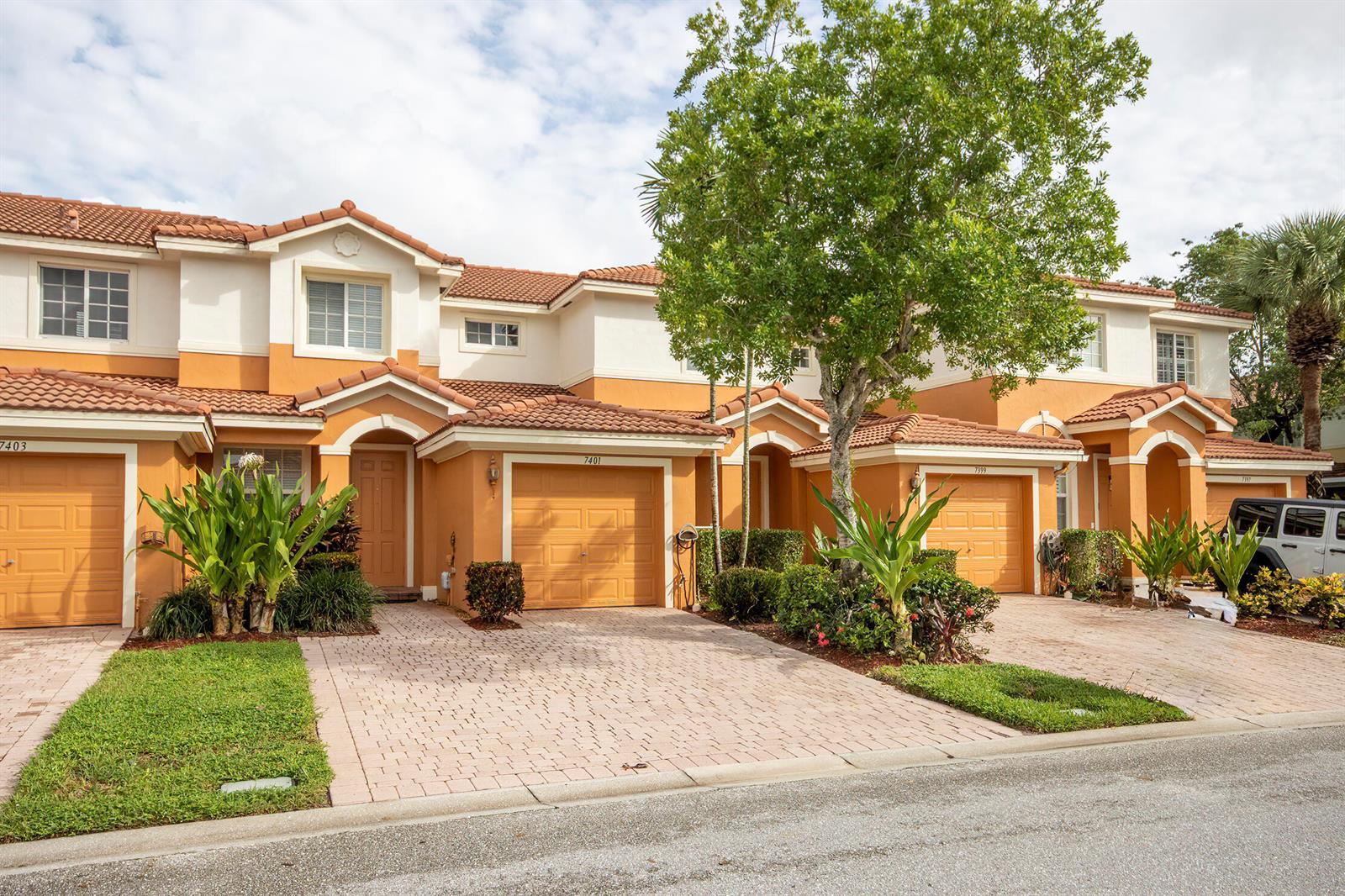 7401 Sarentino Lane # 211, Boynton Beach FL 33437 photo 2