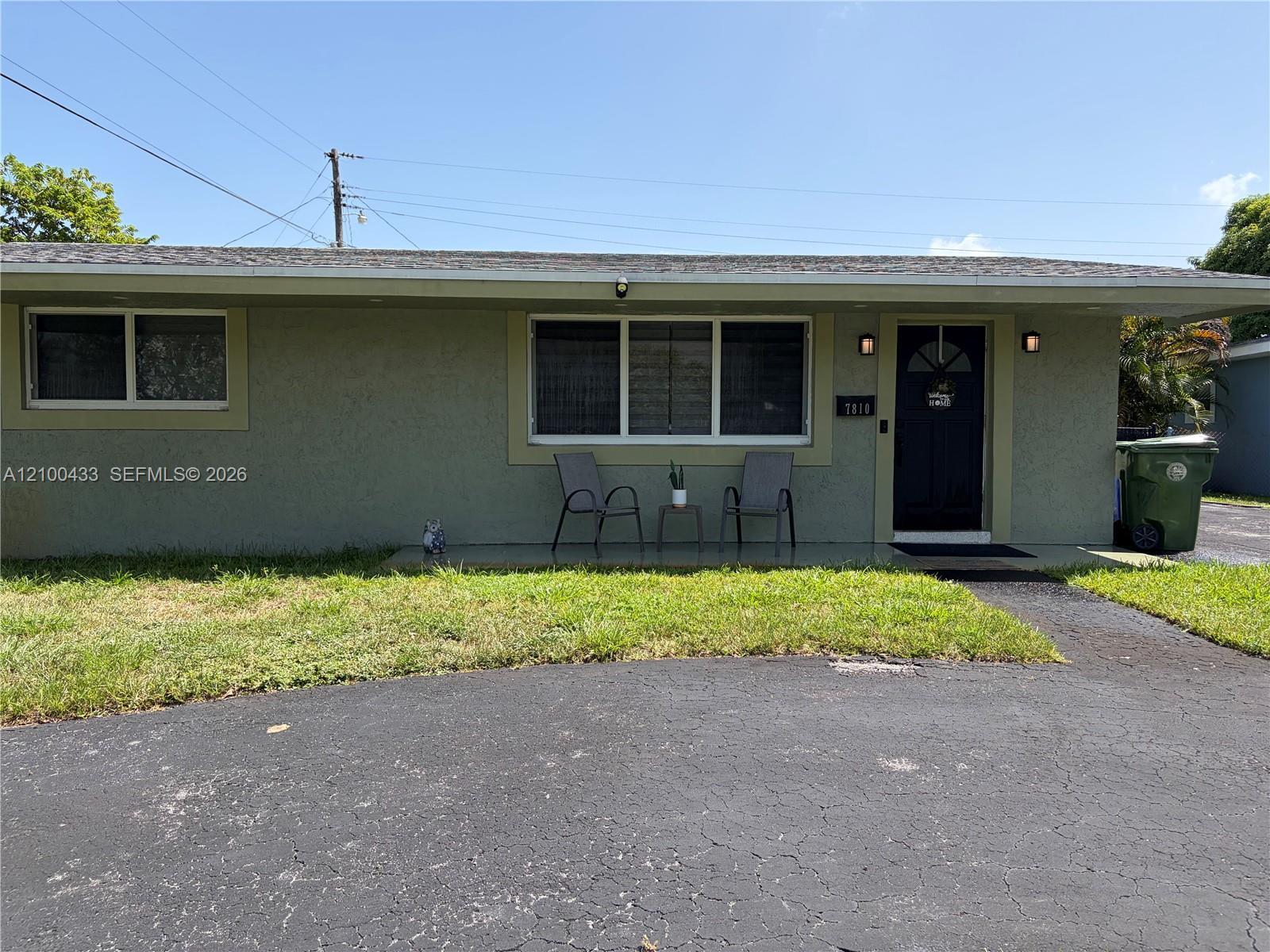 7810 NW 11th Ct, Pembroke Pines FL 33024 photo 5