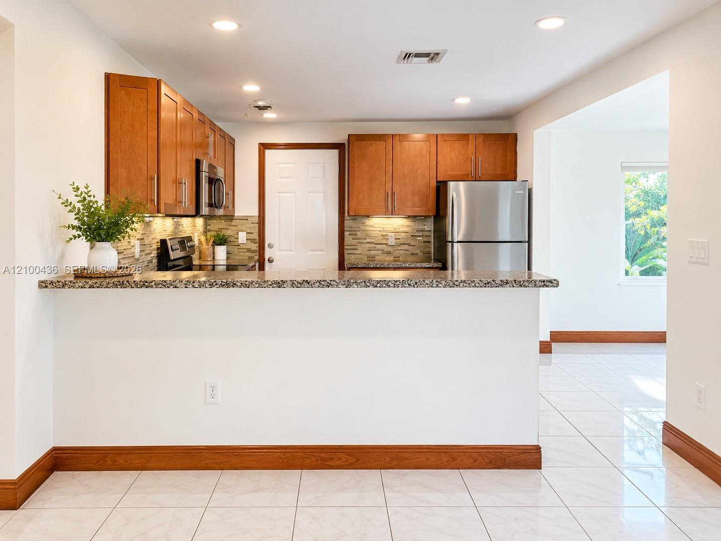 1131 SW 14th Ave # 1, Miami FL 33135 photo 5