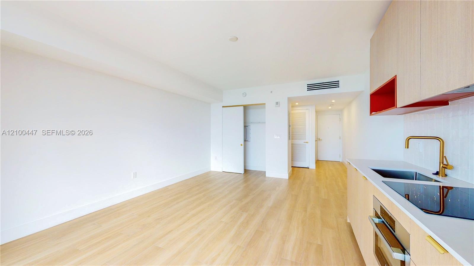90 32nd Street # 922, Miami FL 33127