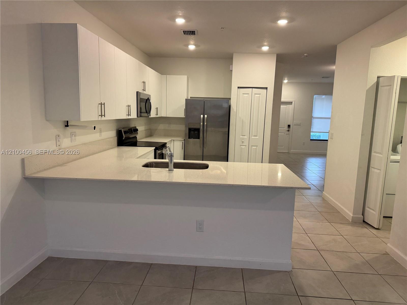 267 SW 159th Pl, Pembroke Pines FL 33027 photo 3