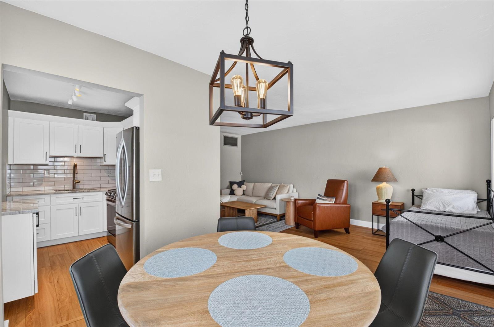 2290 SUNSET Avenue # 20, FL 33461 photo 3
