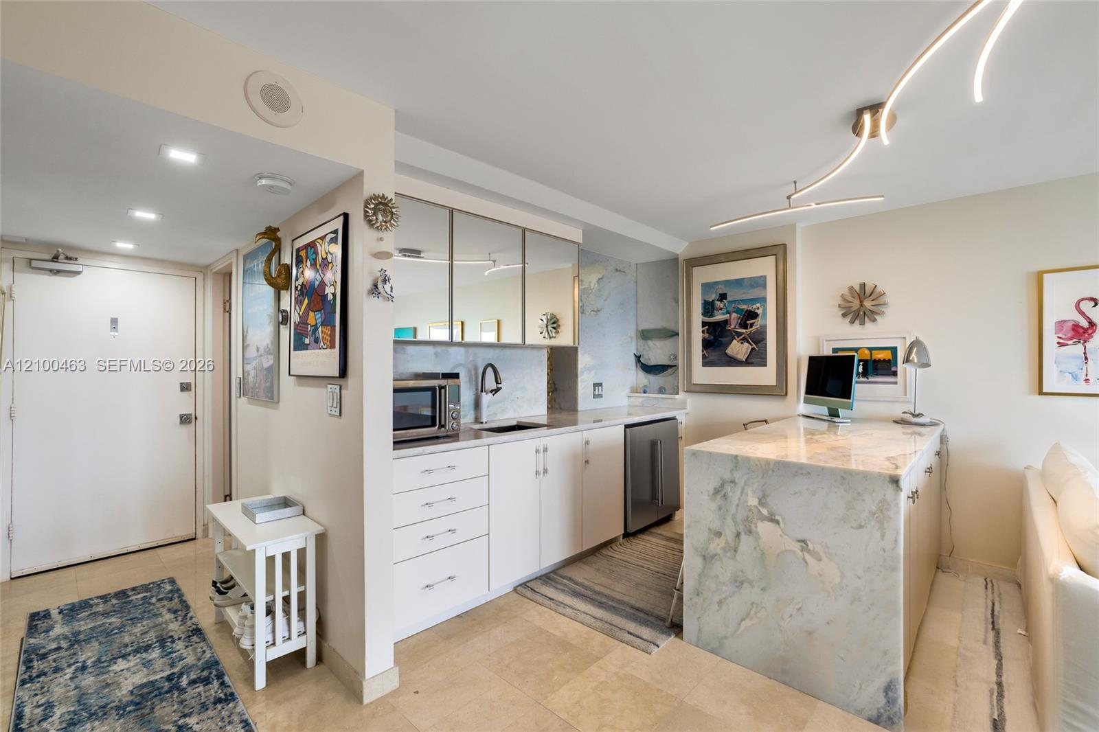 465 Ocean Dr # 718, Miami Beach FL 33139 photo 2
