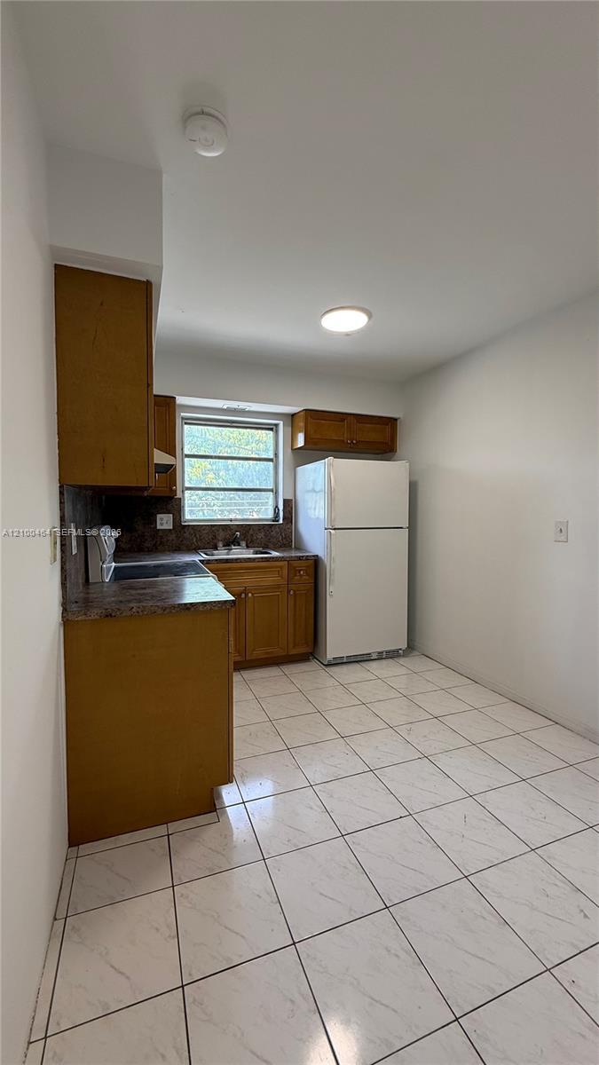 5401 Hollywood Blvd # 15, Hollywood FL 33021 photo 4