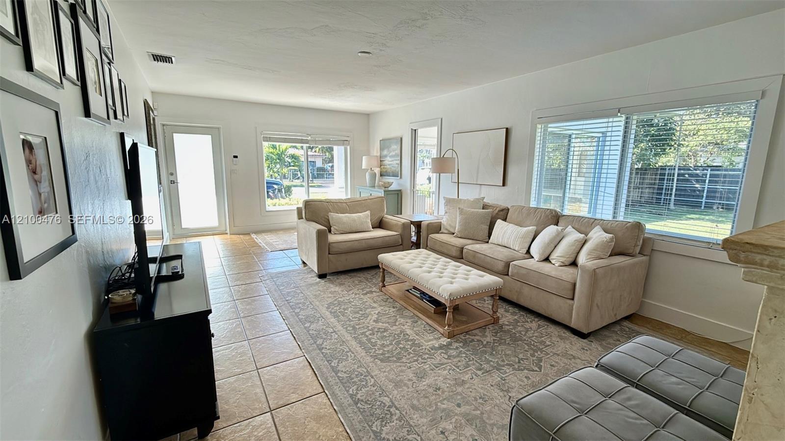 5801 SW 53rd Ter, Miami FL 33155 photo 2