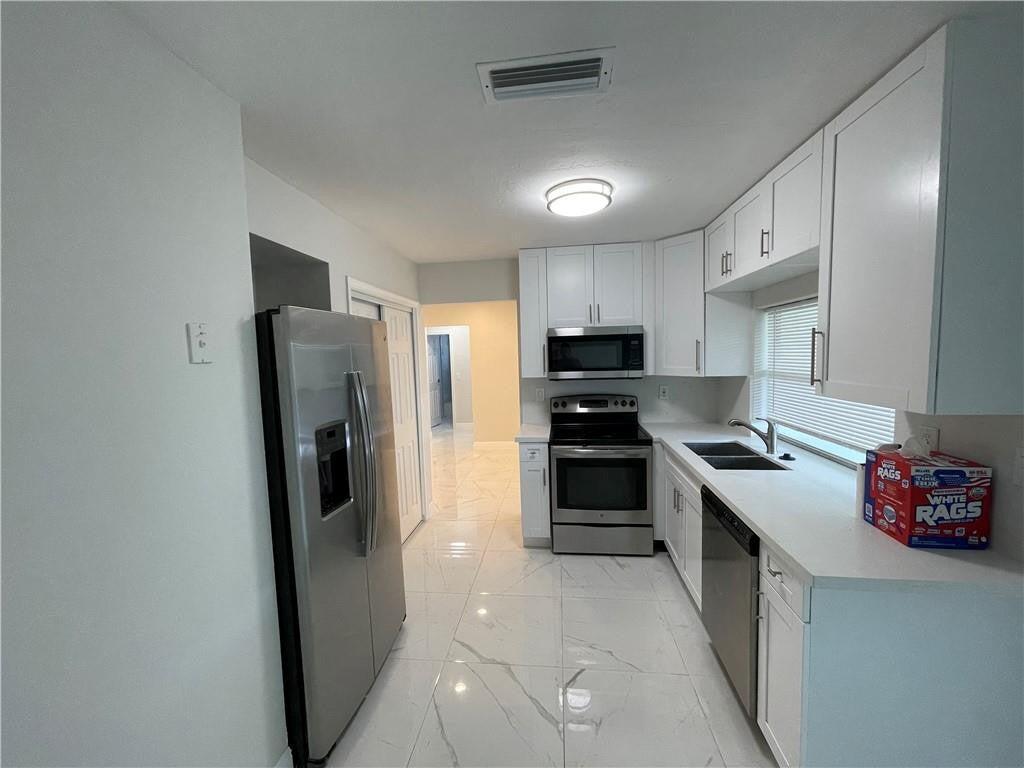 2273 NW 81ST Avenue, Sunrise FL 33322 photo 5