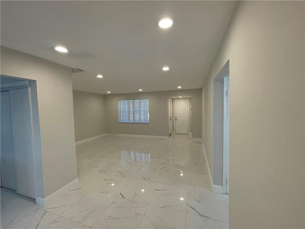 2273 NW 81ST Avenue, Sunrise FL 33322 photo 4