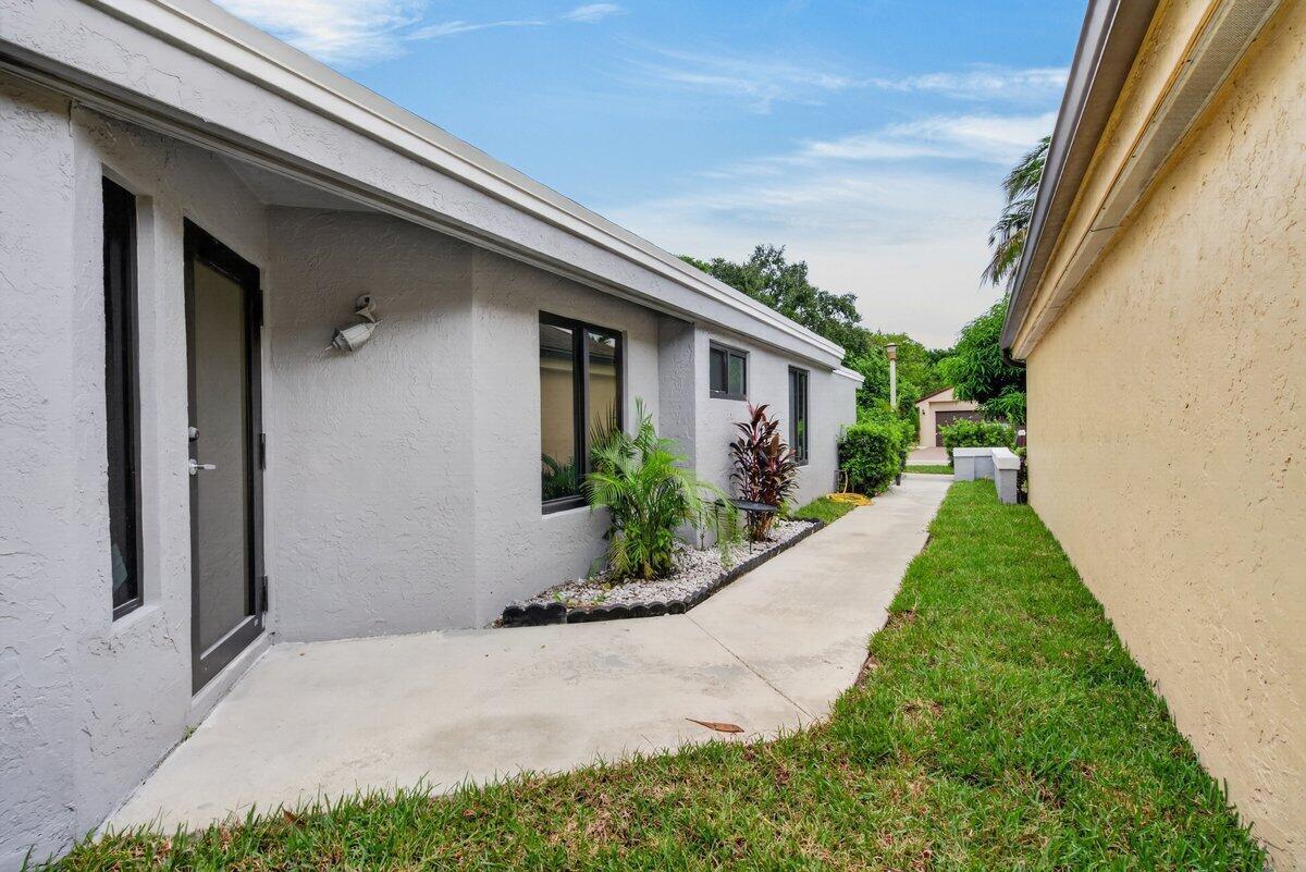 3360 NW 22ND Court, Coconut Creek FL 33066 photo 3