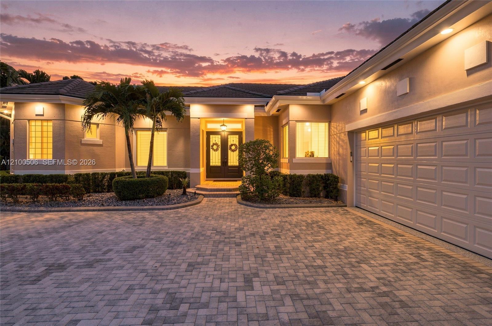 1320 NW 118th Ave, Plantation FL 33323 photo 2