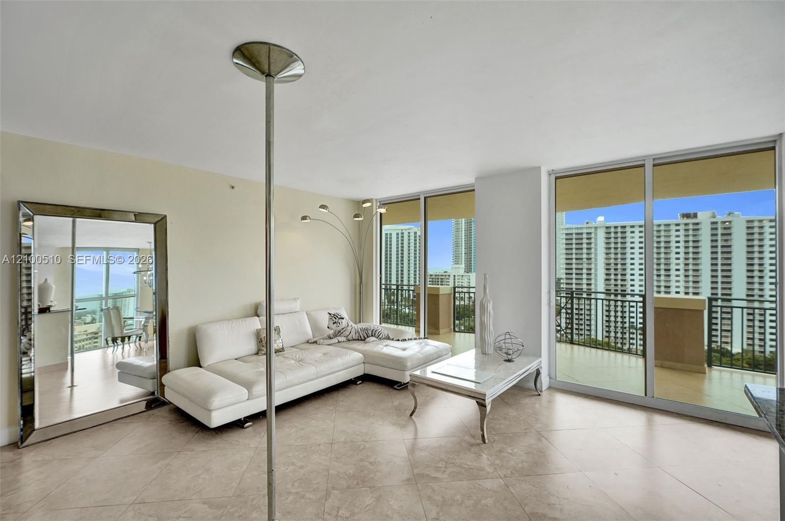 17555 Atlantic Blvd, Sunny Isles Beach FL 33160 photo 3