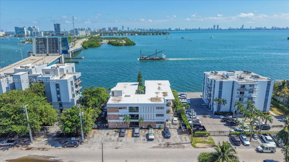 7845 NE Bayshore Ct # 6, Miami FL 33138