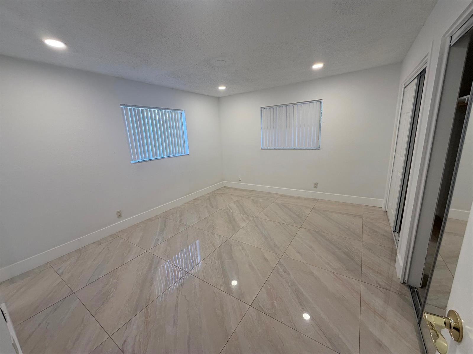 11260 NW 39th Street, Coral Springs FL 33065 photo 3