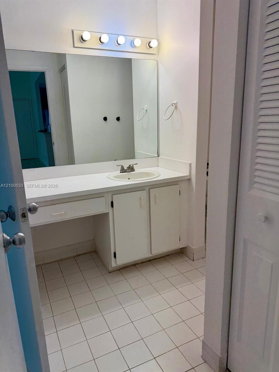 10765 Cleary Blvd # 306, Plantation FL 33324 photo 4