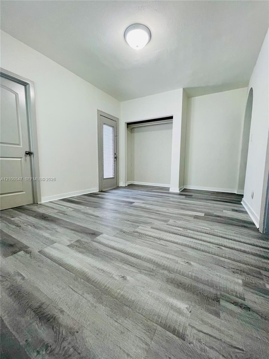 442 SW 10th Ave # 1, Miami FL 33130 photo 2