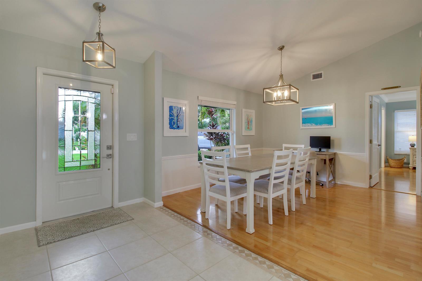 19823 Hibiscus Drive, Jupiter FL 33469 photo 5
