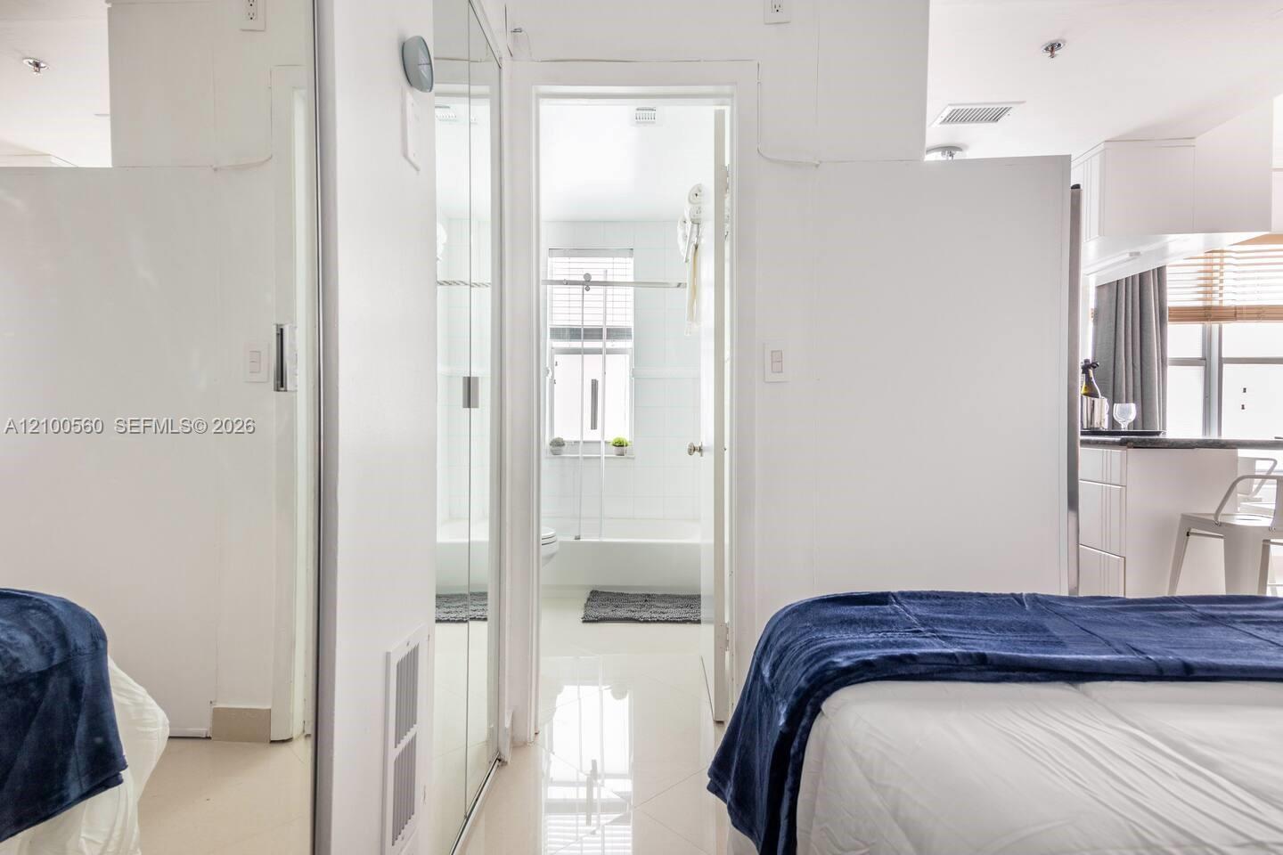918 Ocean Dr # 201, Miami Beach FL 33139 photo 2