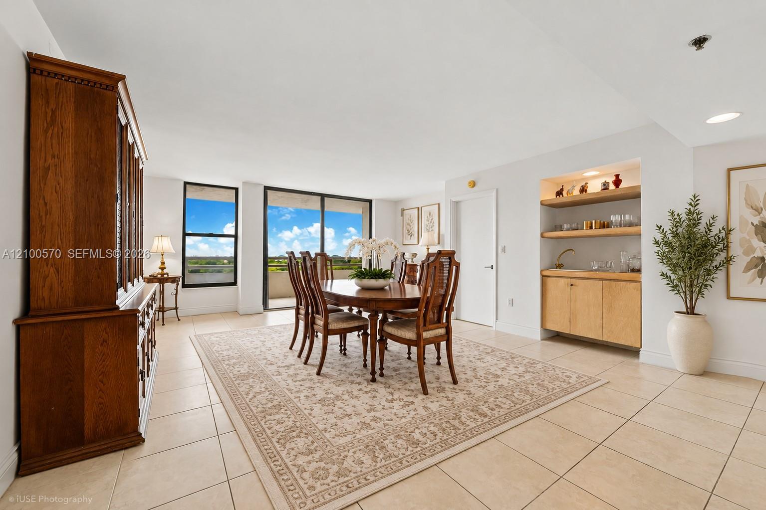 441 Valencia Ave # 801, Coral Gables FL 33134 photo 2