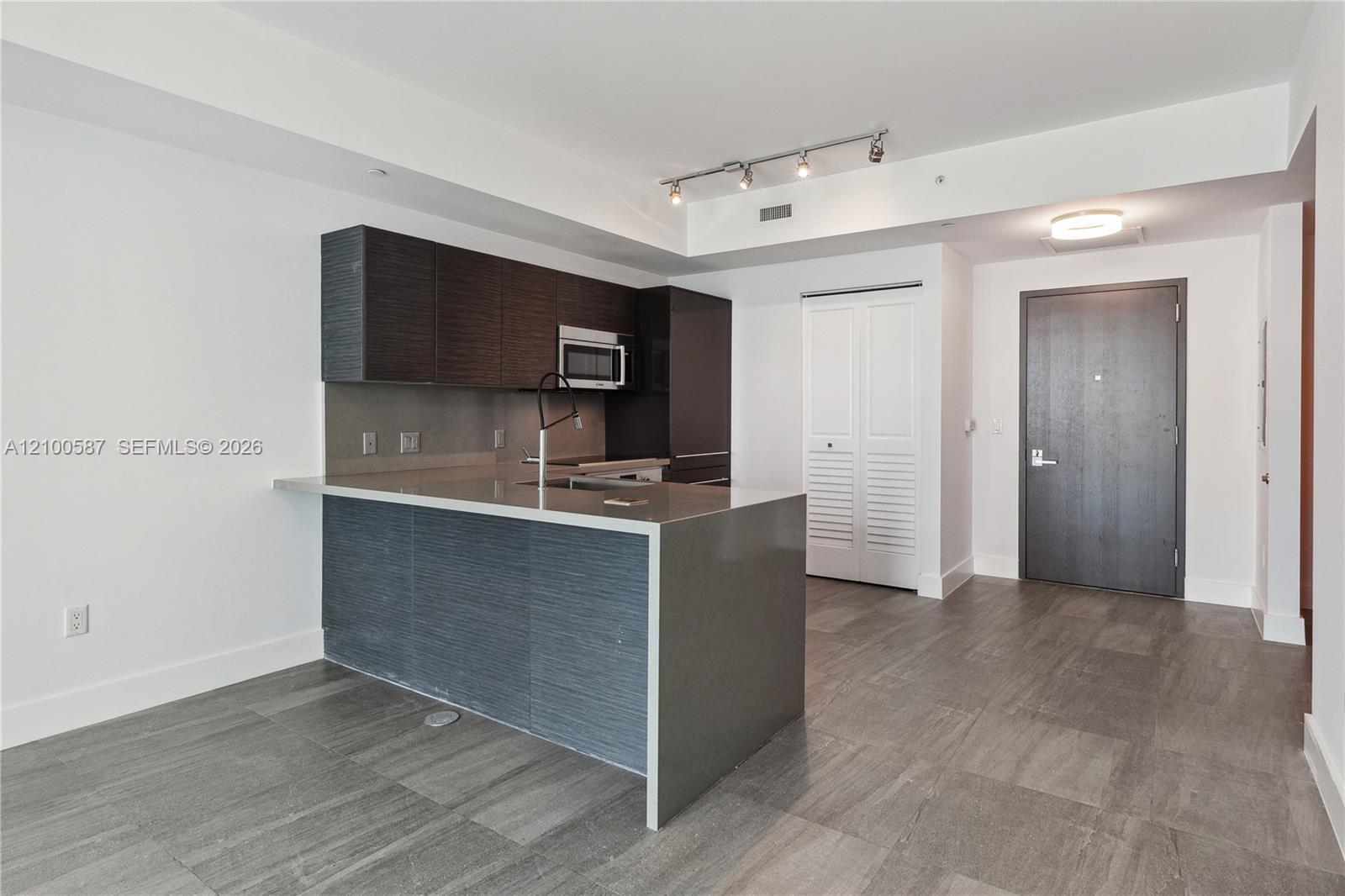 1080 Brickell Ave # 2406, Miami FL 33131 photo 5