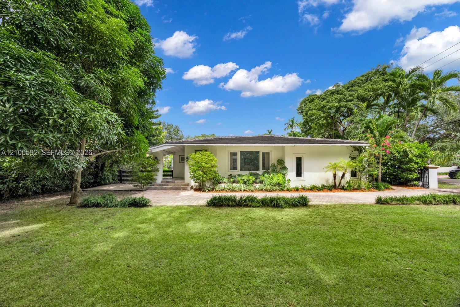 1101 Coral Way, Coral Gables FL 33134 photo 2