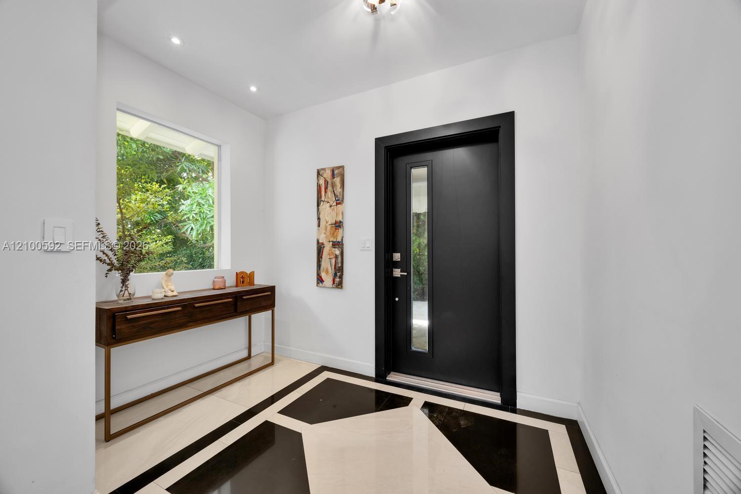 1101 Coral Way, Coral Gables FL 33134 photo 4