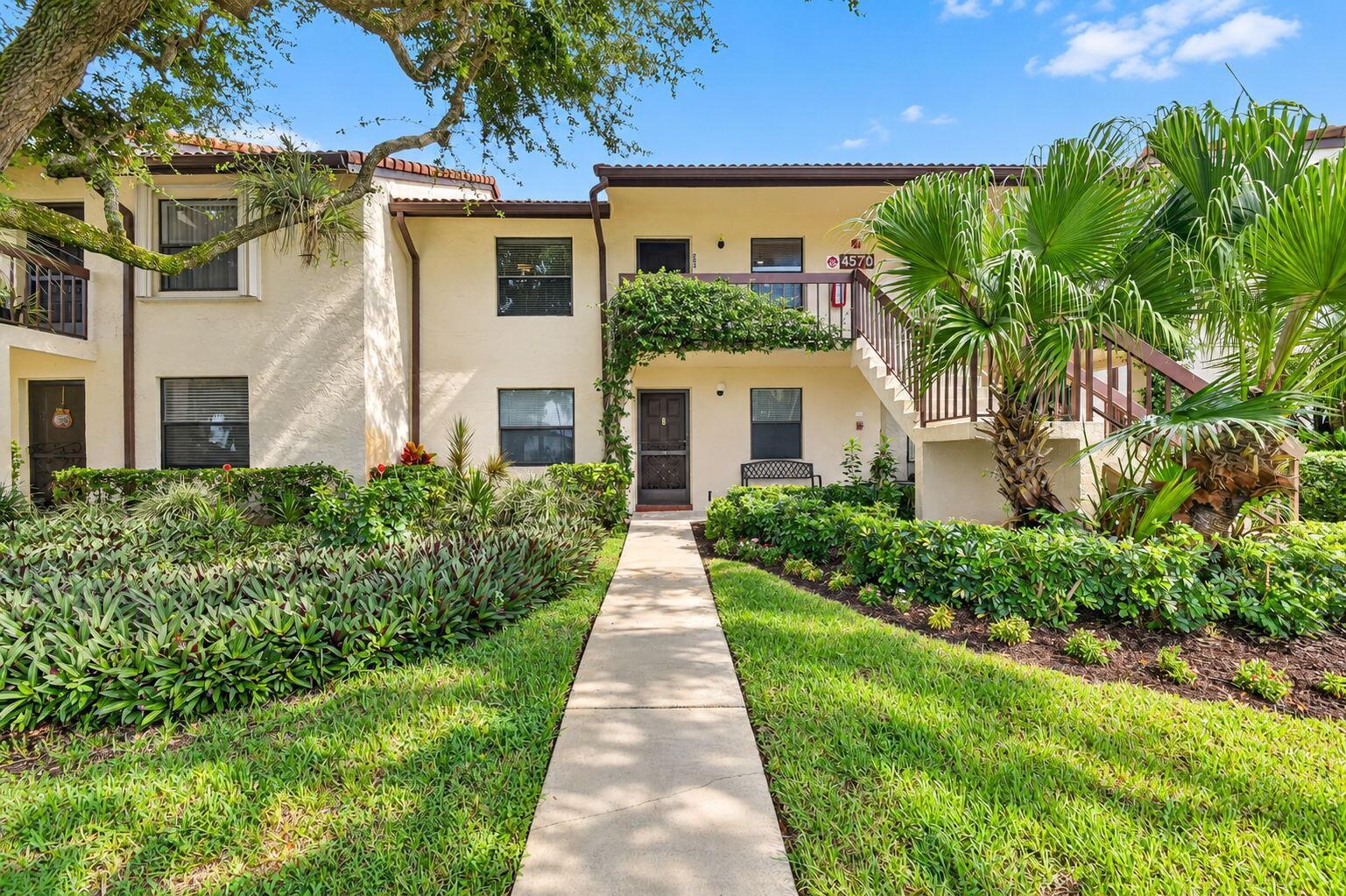 4570 LUCERNE LAKES Boulevard E # 203, Lake Worth FL 33467 photo 2