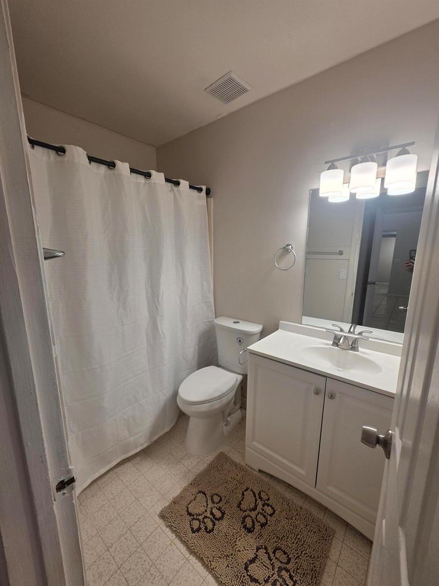 1320 SW 75TH Avenue, North Lauderdale FL 33068 photo 4