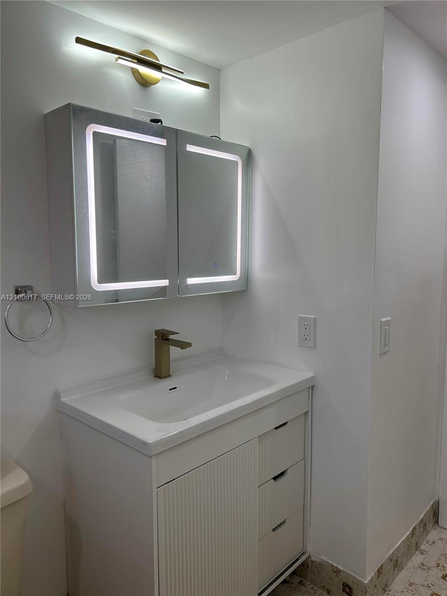 8540 SW 133rd Ave Rd # 424, Miami FL 33183 photo 4