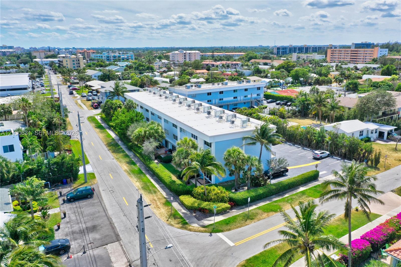 505 NE 20th Ave # 211, Deerfield Beach FL 33441 photo 2
