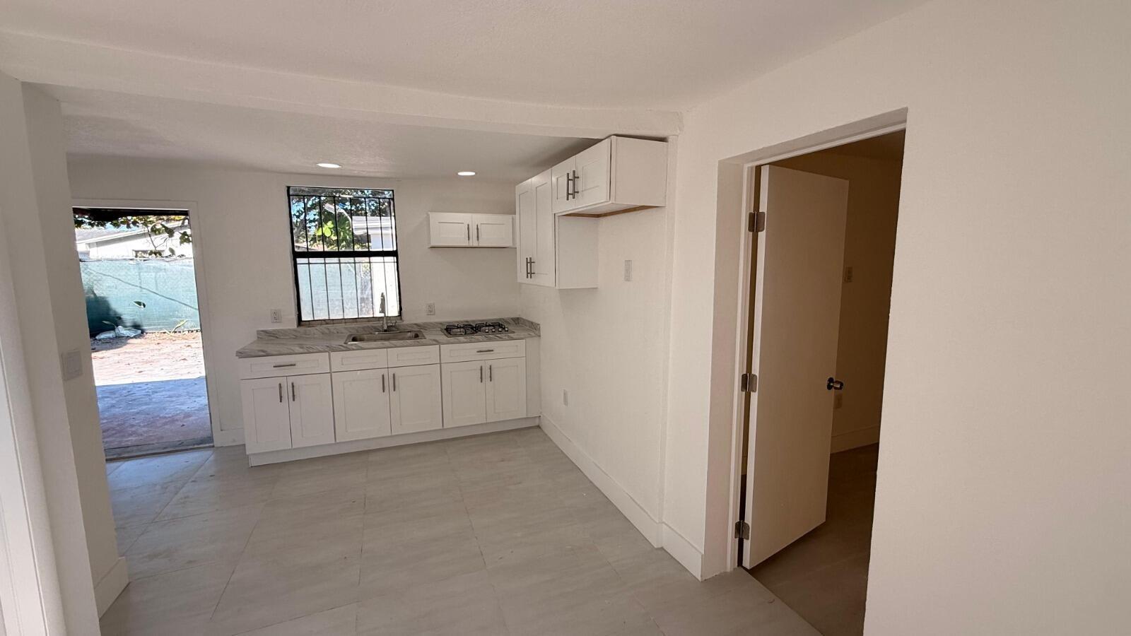 8125 NW 6th Avenue # 04, Miami FL 33150 photo 2