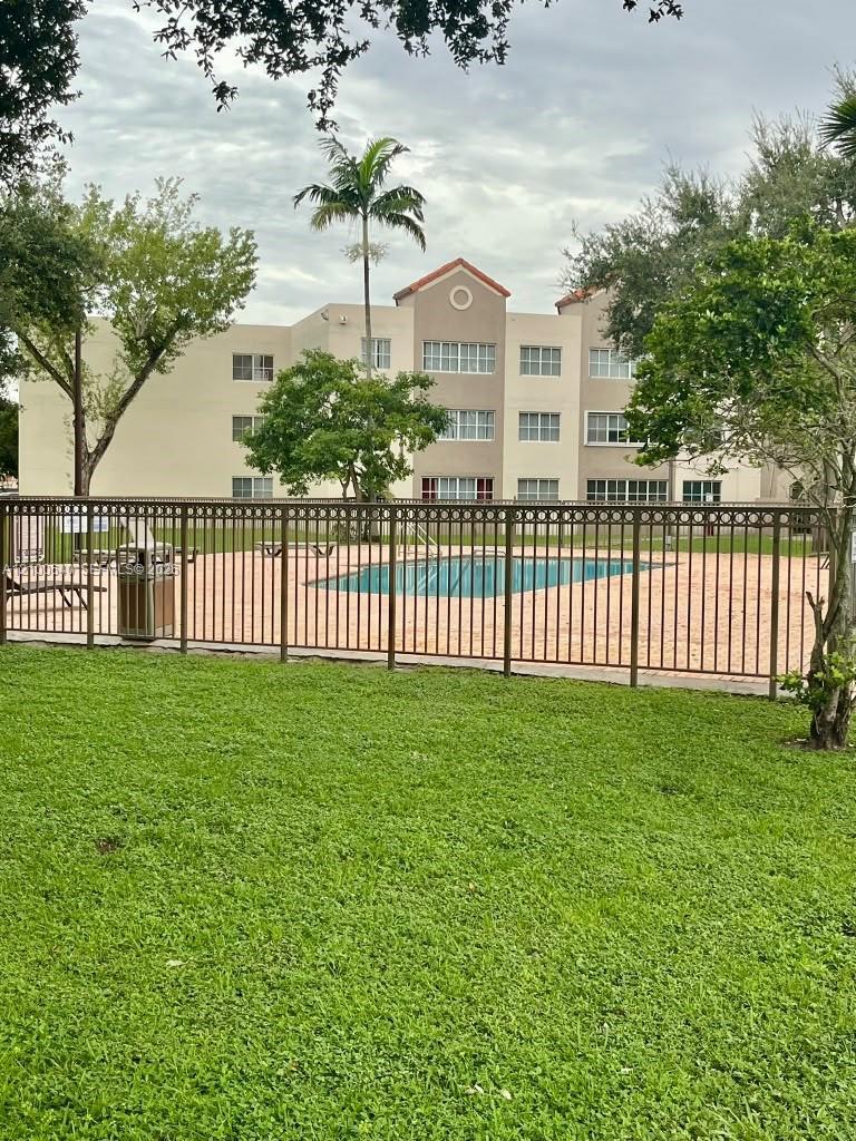 6115 NW 186th St # 301, Hialeah FL 33015 photo 5