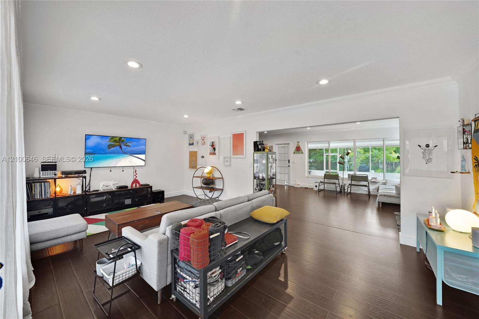 10417 NE 2nd Ave, Miami Shores FL 33138 photo 5