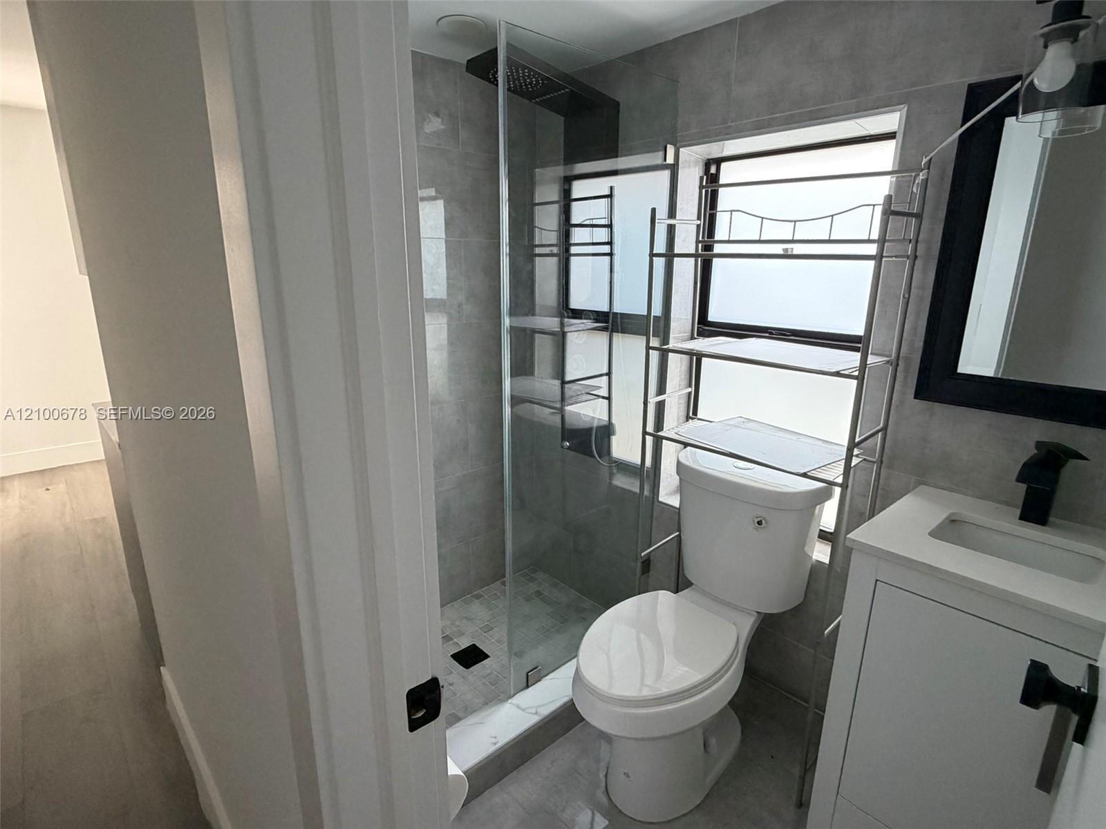 628 SW 21st Ave # 4, Miami FL 33135 photo 5