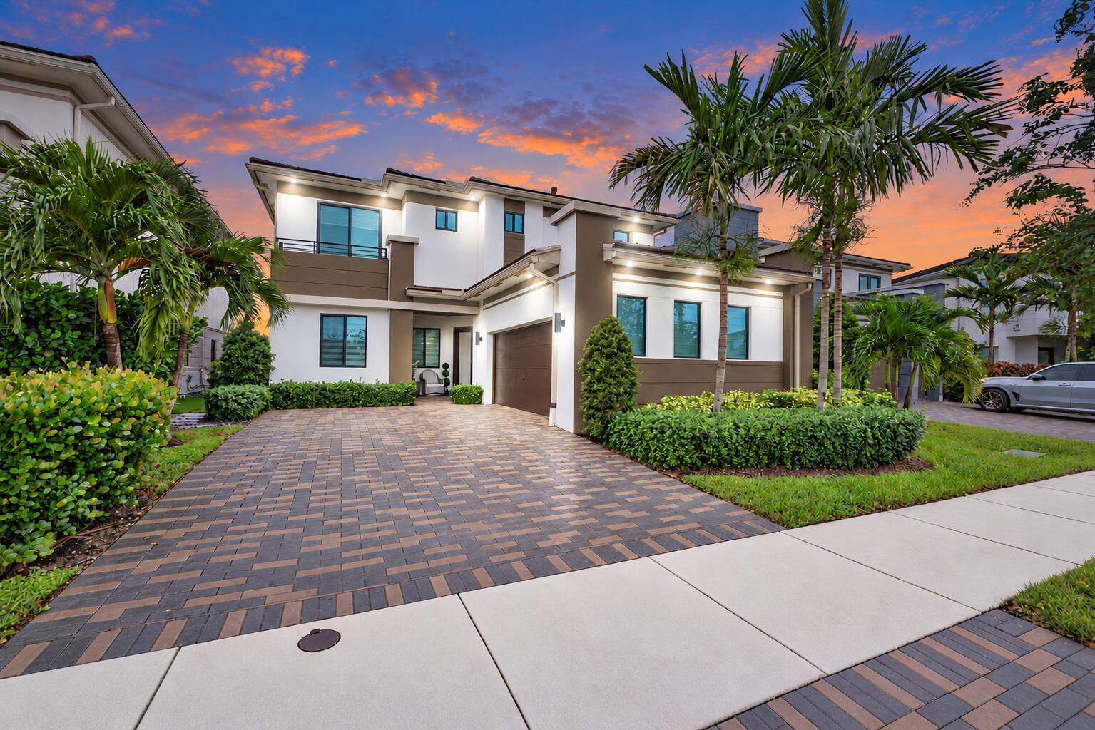 10733 AQUA Court, Parkland FL 33076 photo 2