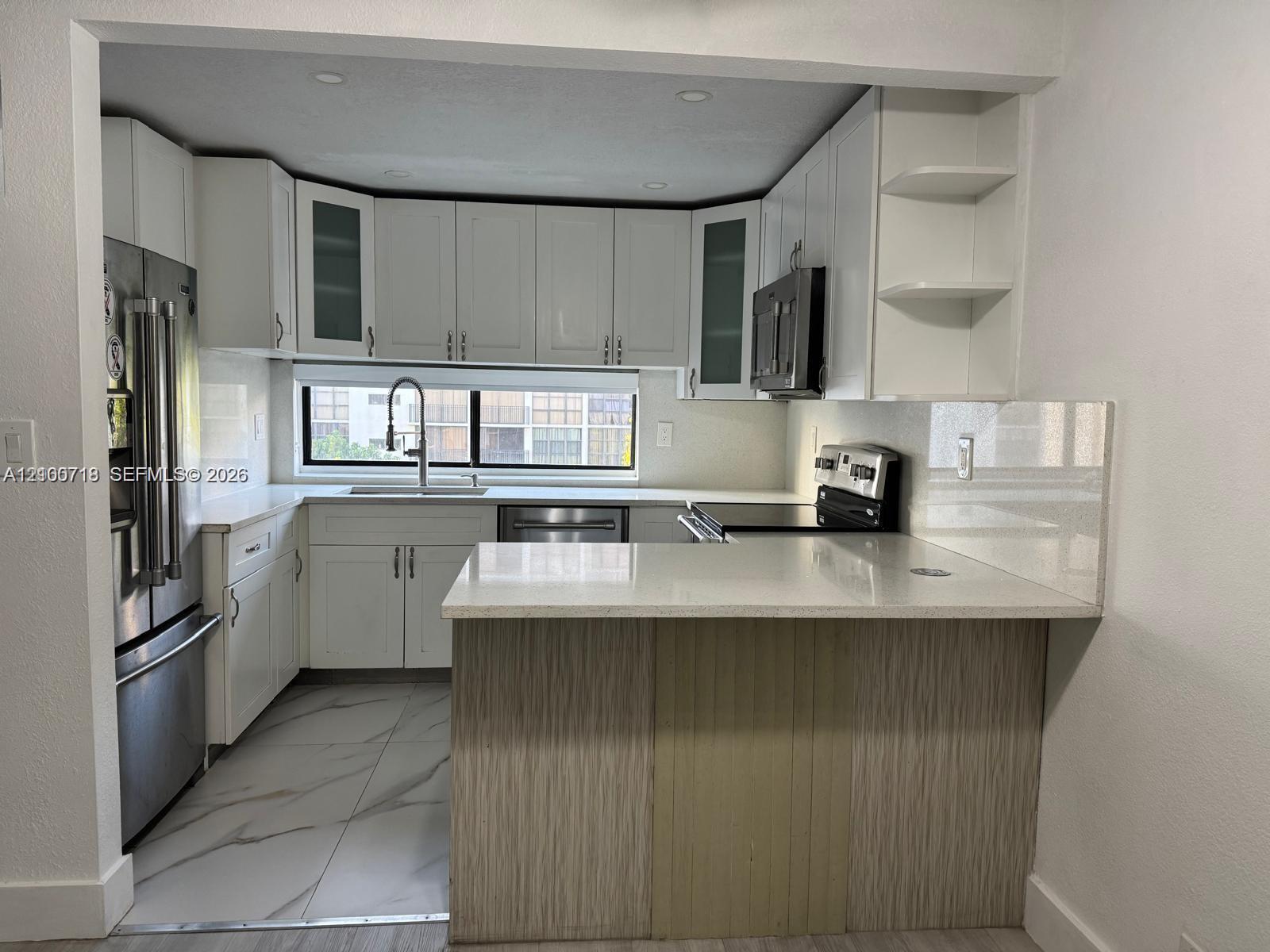 17021 N Bay Rd # 627, Sunny Isles Beach FL 33160