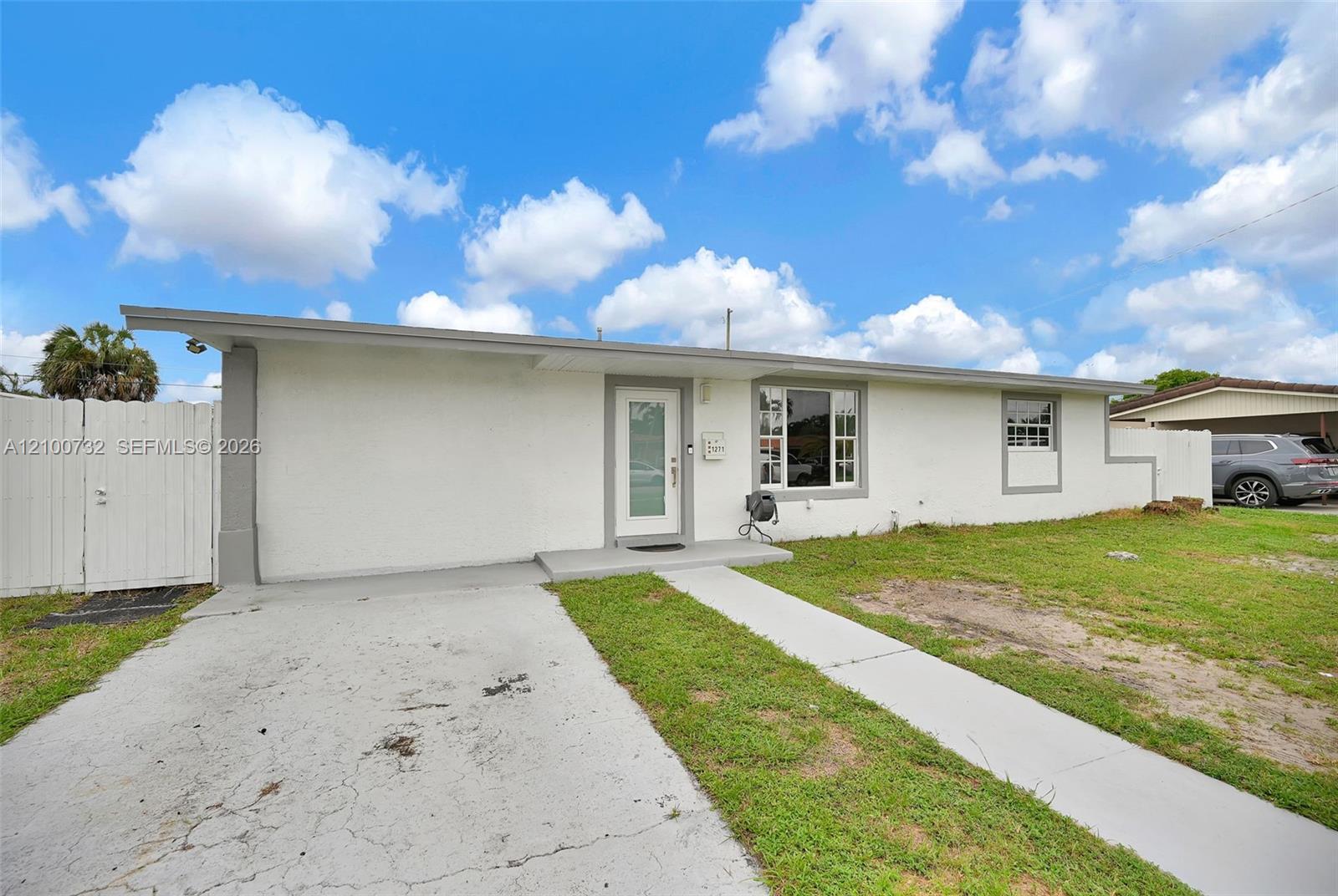 1271 W 79th St, Hialeah FL 33014 photo 3