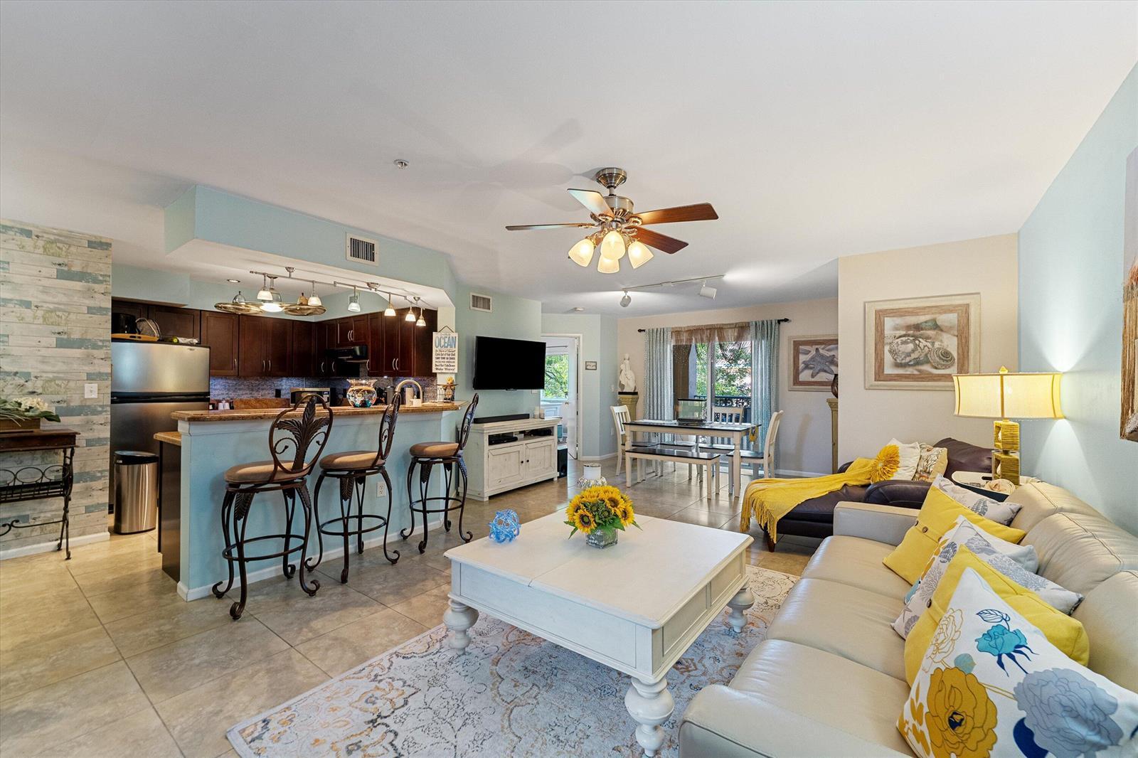 200 Scotia Drive # 302, Hypoluxo FL 33462