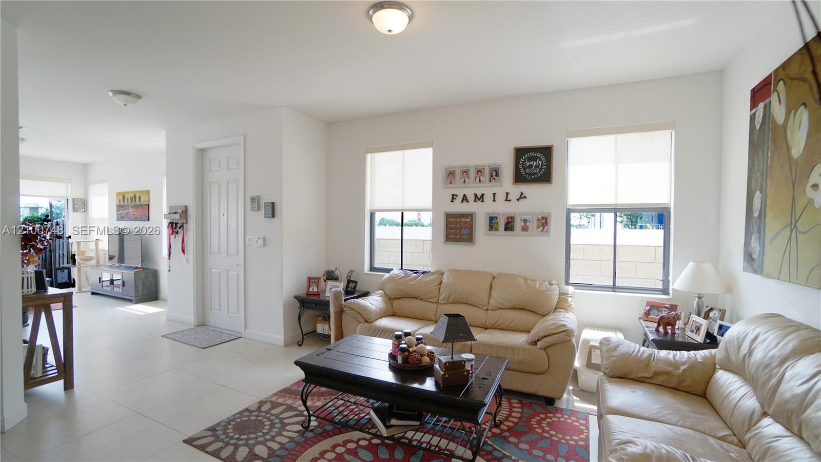 10401 NW 61st Ln, Doral FL 33178 photo 4